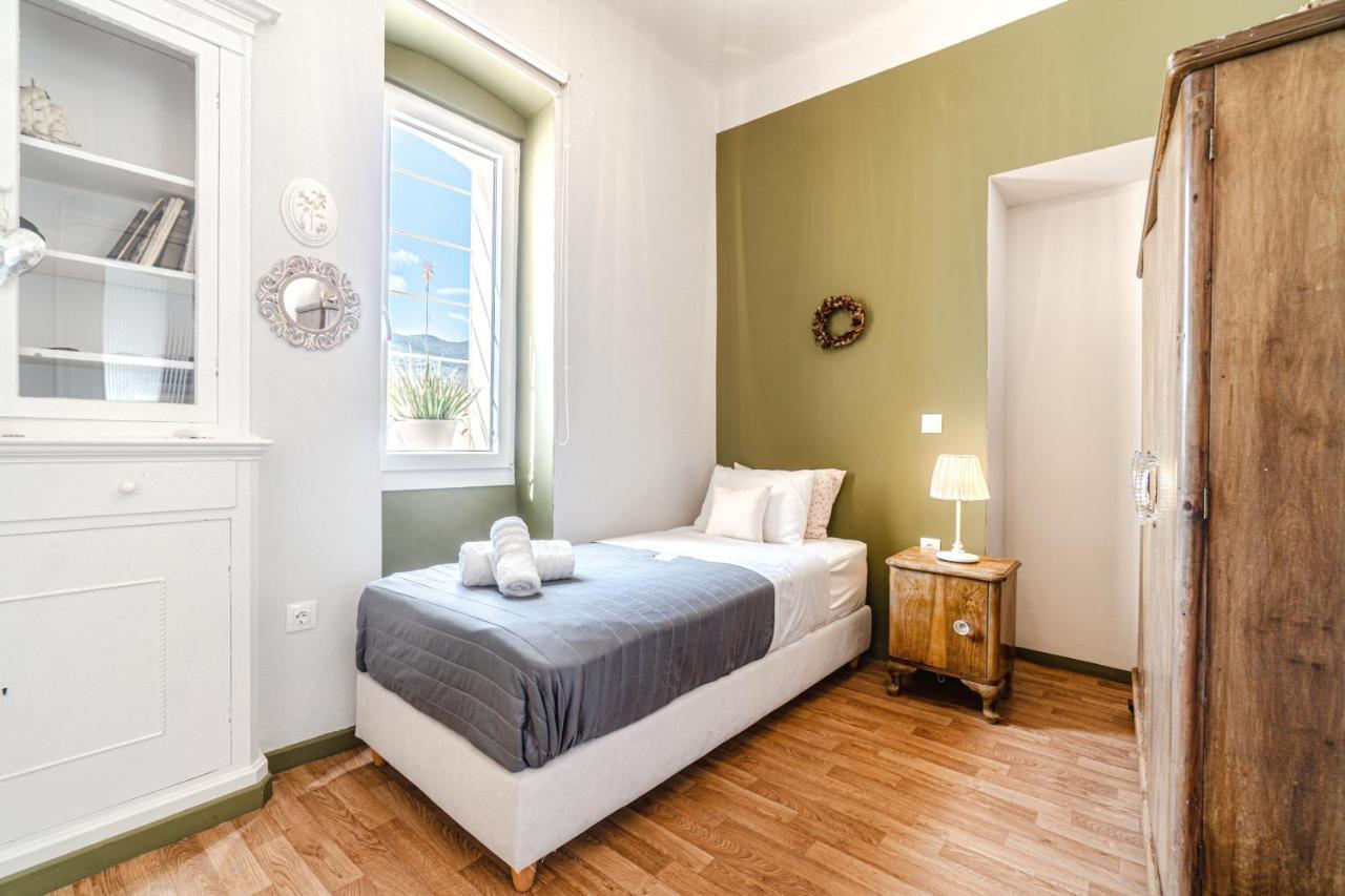 Castel Abaso Boutique Apartments By Explore Andros Luaran gambar