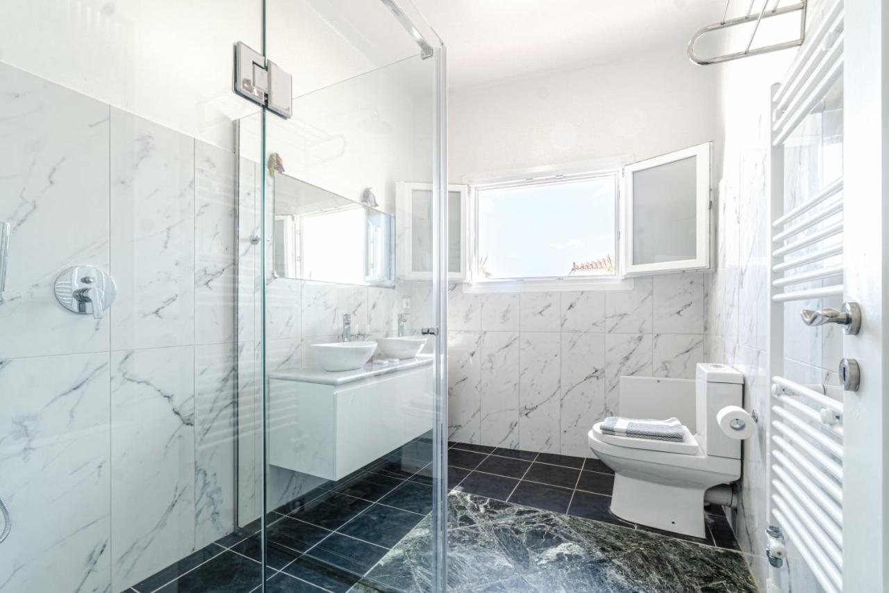 Castel Abaso Boutique Apartments By Explore Andros Luaran gambar