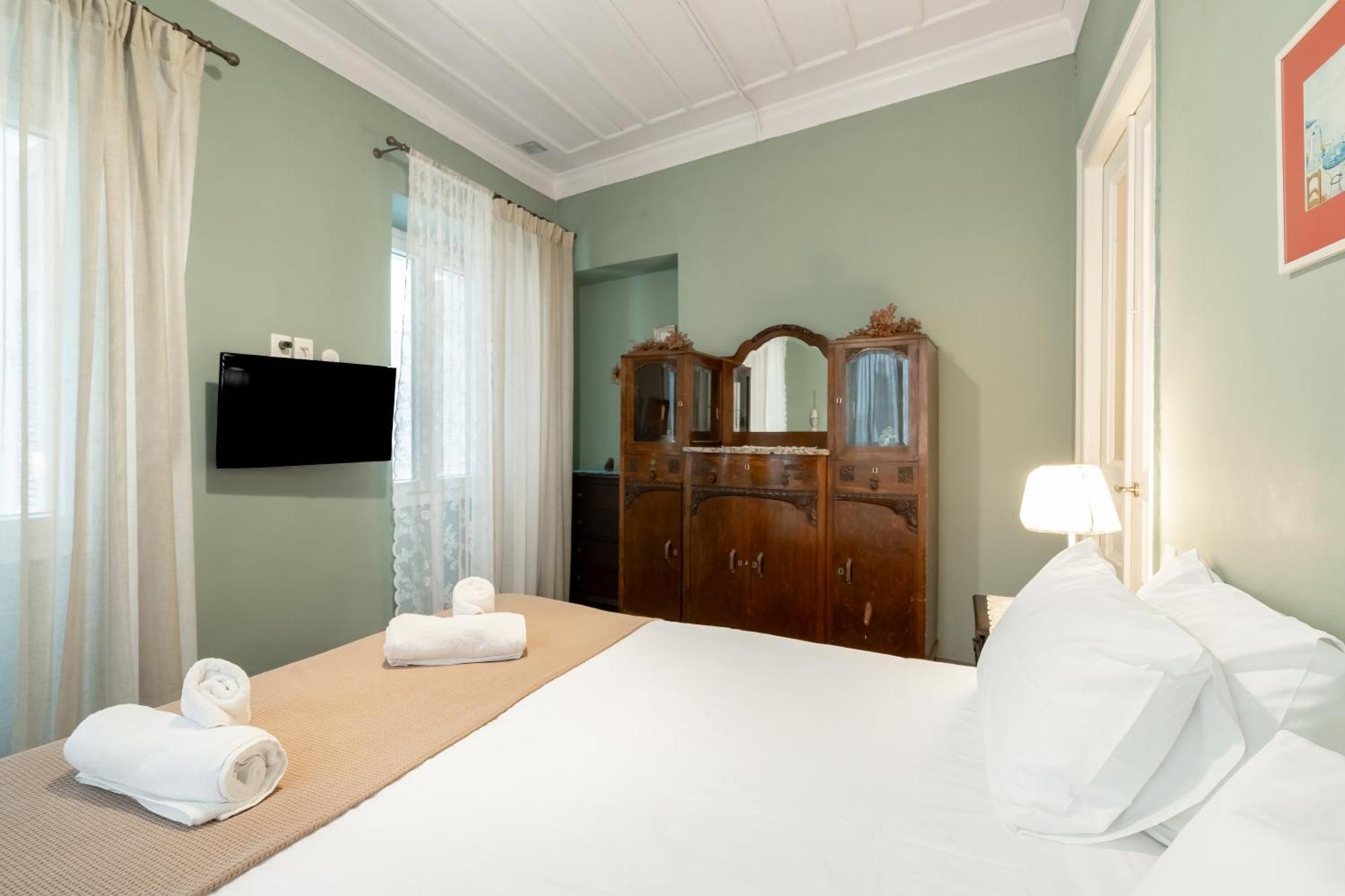 Castel Abaso Boutique Apartments By Explore Andros Luaran gambar