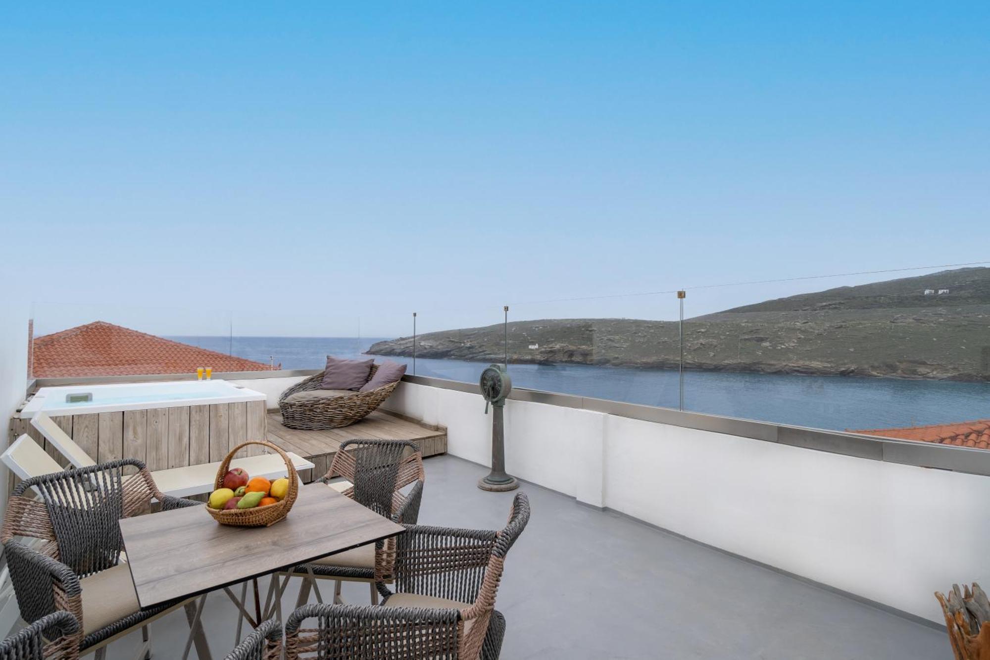 Castel Abaso Boutique Apartments By Explore Andros Luaran gambar