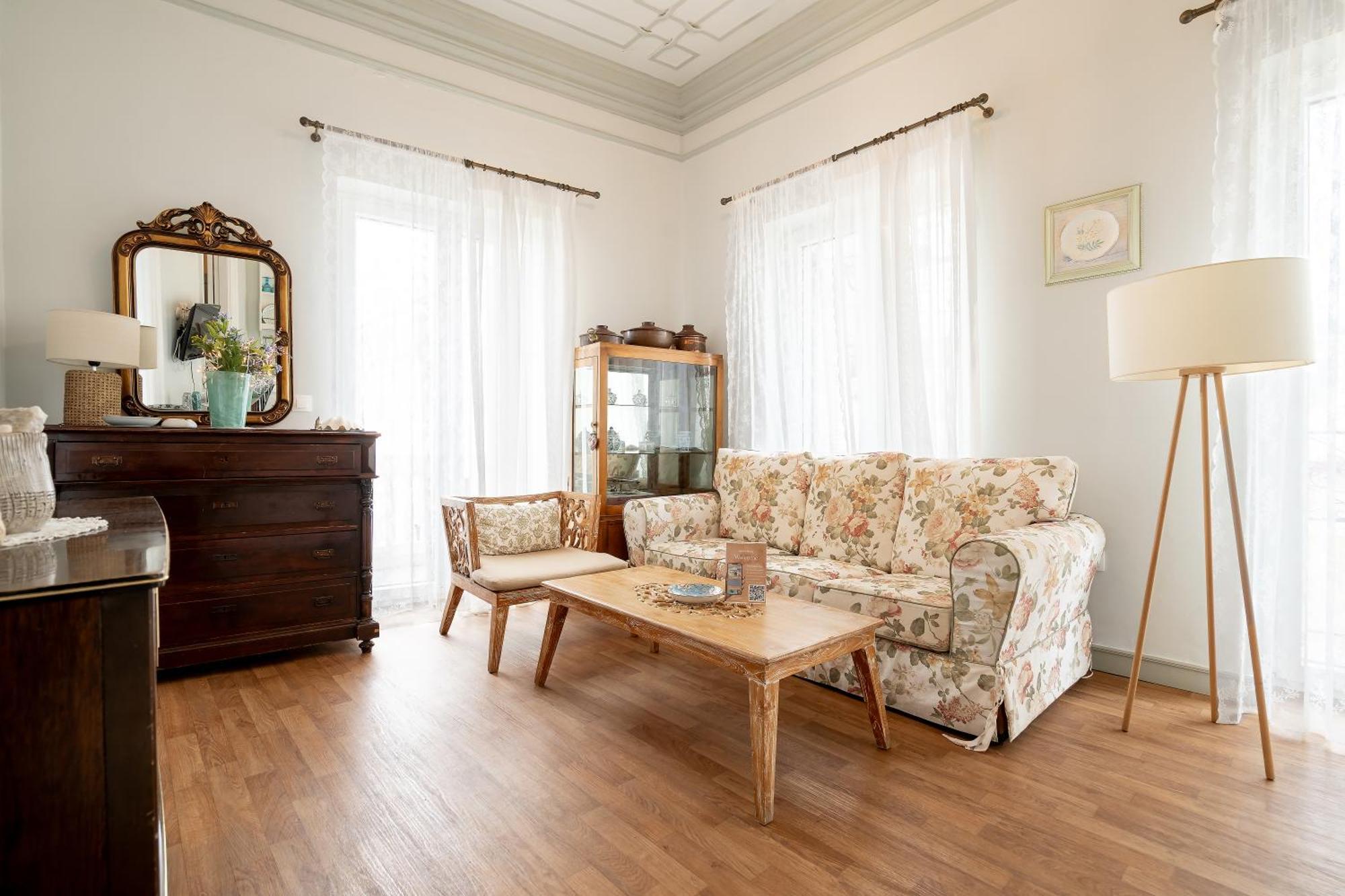 Castel Abaso Boutique Apartments By Explore Andros Luaran gambar